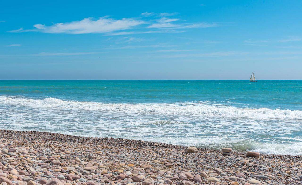 Amplio Canet Канет-де-Беренгер Экстерьер фото